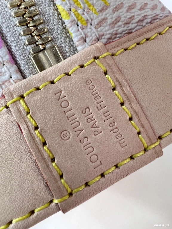 WIS ALMA BB-23.5*17.5*11.5cm VUITTON LOUIS 0815